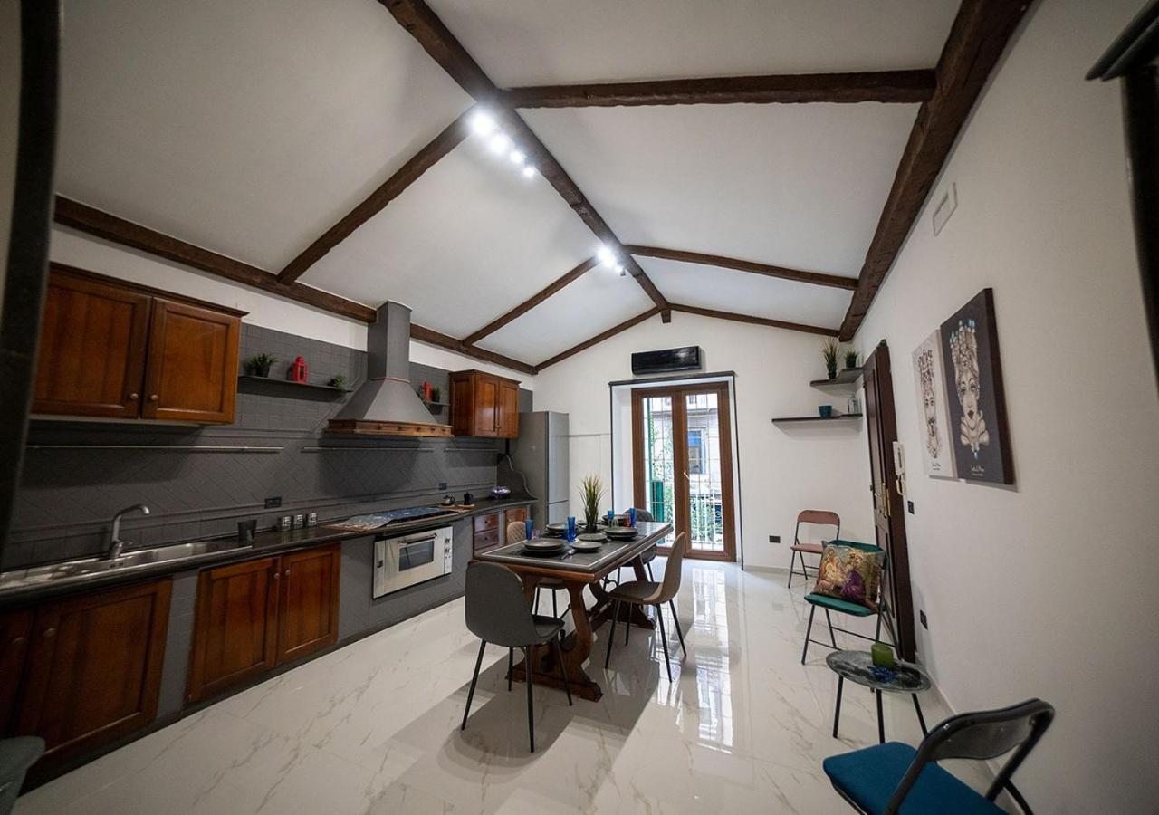 Vesuvius Luxury